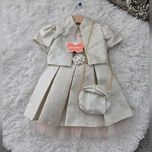 Pink Butterfly Charming Elegant Ivory Dress Set. Size 3T. New.